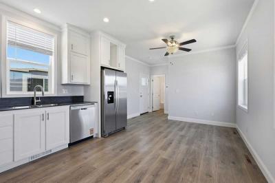 Photo 3 of 7 of home located at 1700 El Camino Real #14-09 South San Francisco, CA 94080