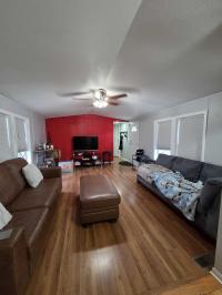 1990 Carrollton Manufactured Home