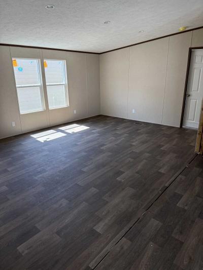 Photo 4 of 11 of home located at 13838 Southton Rd San Antonio, TX 78223