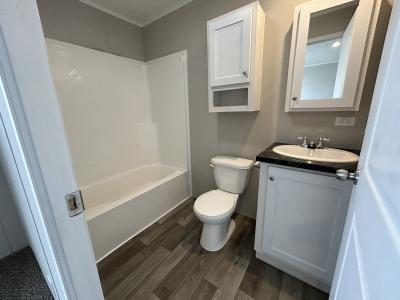 Photo 4 of 11 of home located at 511 Washington Belleville, MI 48111