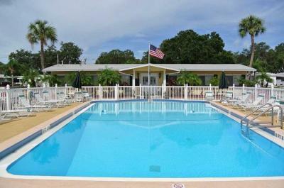 Photo 3 of 7 of home located at 1415 Main St Unit 281 Dunedin, FL 34698