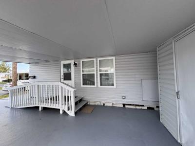 Photo 2 of 18 of home located at 7100 Ulmerton Rd. 835 Largo, FL 33771