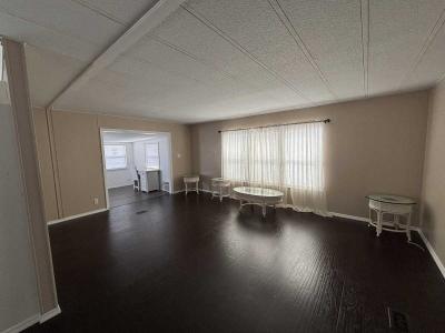 Photo 3 of 18 of home located at 7100 Ulmerton Rd. 835 Largo, FL 33771