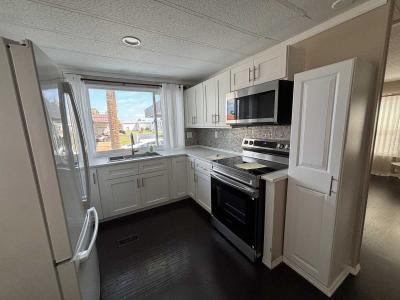 Photo 5 of 18 of home located at 7100 Ulmerton Rd. 835 Largo, FL 33771