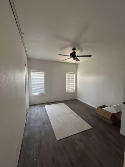 Photo 5 of 14 of home located at 3444 W Center Street # 3 Riverside, CA 92501