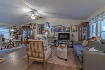 Photo 3 of 23 of home located at 6420 E. Tropicana Ave. Las Vegas, NV 89122