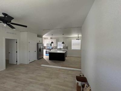 Photo 5 of 20 of home located at 3444 W Center Street #5 Riverside, CA 92501