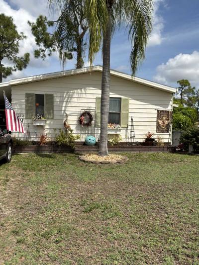 Mobile Home at 19212 Indian Wells Ct North Fort Myers, FL 33903