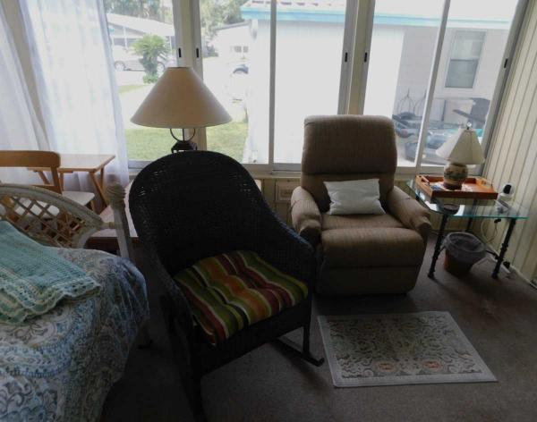 1986 TWIN Mobile Home