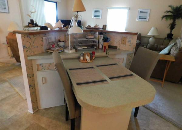 1986 TWIN Mobile Home