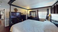 2005 SKYLINE 4 Bedrooms Manufactured Home