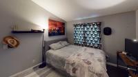 2005 SKYLINE 4 Bedrooms Manufactured Home