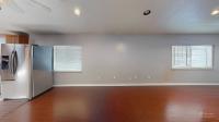 2005 SKYLINE 4 Bedrooms Manufactured Home