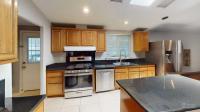2005 SKYLINE 4 Bedrooms Manufactured Home