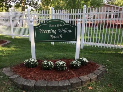 Photo 2 of 3 of home located at 6801 S. La Grange Dr Unit E 8 Hodgkins, IL 60525