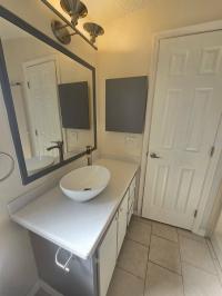 1990 BARR Manufactured Home