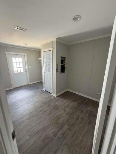 Mobile Home at Greater Texas Home Center Setx 22084 Ih 10 Vidor, TX 77662