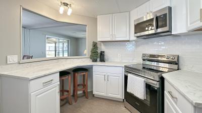 Photo 4 of 18 of home located at 644 Hickory Hill Lady Lake, FL 32159