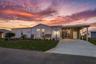 Photo 2 of 18 of home located at 467 Rahm Way Lady Lake, FL 32159