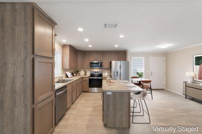 Photo 4 of 18 of home located at 467 Rahm Way Lady Lake, FL 32159