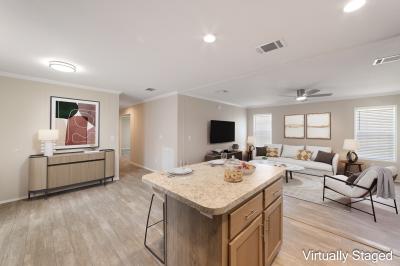 Photo 5 of 18 of home located at 467 Rahm Way Lady Lake, FL 32159