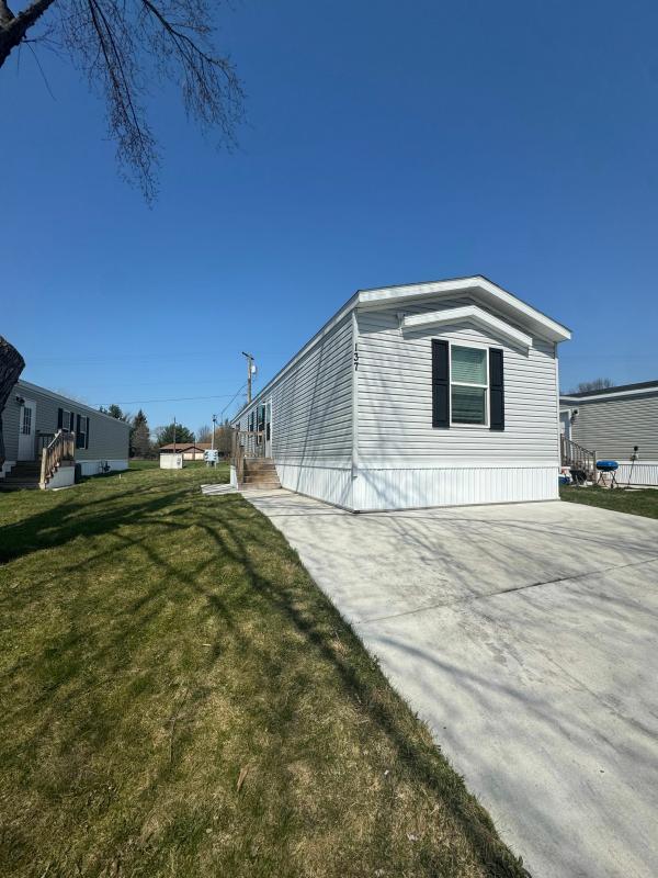 Photo 1 of 2 of home located at 137 Coral Ave Portage, IN 46368