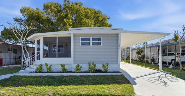 1972 Candl Mobile Home For Sale