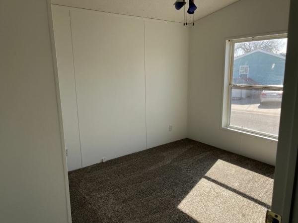 2000 Highland unknown Mobile Home