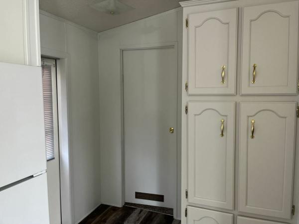 2000 Highland unknown Mobile Home