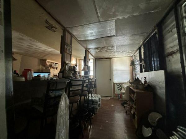 1960 MARO HS Manufactured Home