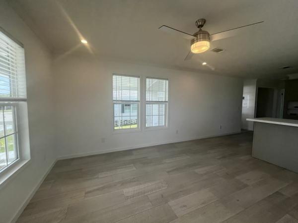 2026 Champion - Lake City Miramar Mobile Home