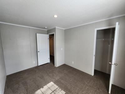 Photo 5 of 6 of home located at 1805 Carmel Monroe, MI 48161