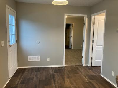 Photo 2 of 10 of home located at 1820 Everest Monroe, MI 48161