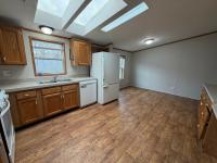 2000 Skyline UNK Mobile Home