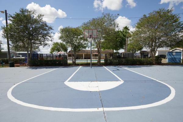 Photo 1 of 2 of home located at 702 S Clarkwood Road #51 Corpus Christi, TX 78406