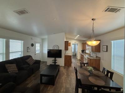 Photo 3 of 20 of home located at 8700 E University Dr Lot 0426 Mesa, AZ 85207