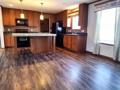 Mobile Home at 23178 Stag Ct Lot 257 New Boston, MI 48164