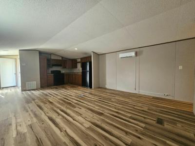 Photo 2 of 10 of home located at 6280 Hamilton Dr. #14 Fort Myers, FL 33905