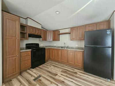 Photo 3 of 10 of home located at 6280 Hamilton Dr. #14 Fort Myers, FL 33905