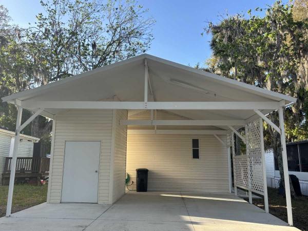 Photo 1 of 2 of home located at 2300 S. Nova Rd, Lot 18 South Daytona, FL 32119