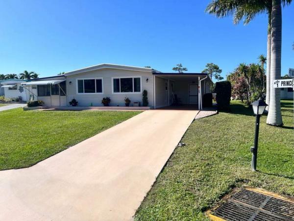 Photo 1 of 2 of home located at 8875 Princess Donna Court East, #163 Boynton Beach, FL 33436