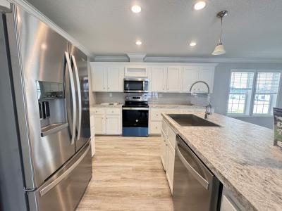 Photo 5 of 14 of home located at 819 SE Rowan Court Crystal River, FL 34429