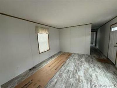 Photo 3 of 20 of home located at 3146 Route 9W Lot 5A New Windsor, NY 12553