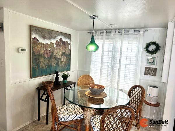 1963 Chic Mobile Home