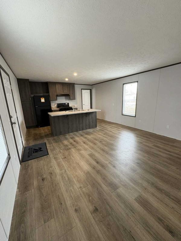 Photo 1 of 2 of home located at 1647 Farm Ln #82 Reese, MI 48757