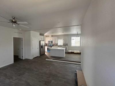 Photo 5 of 20 of home located at 3444 W Center Street # 4 Riverside, CA 92501