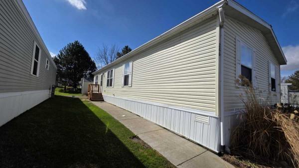 2020 Champion Manufactured Home