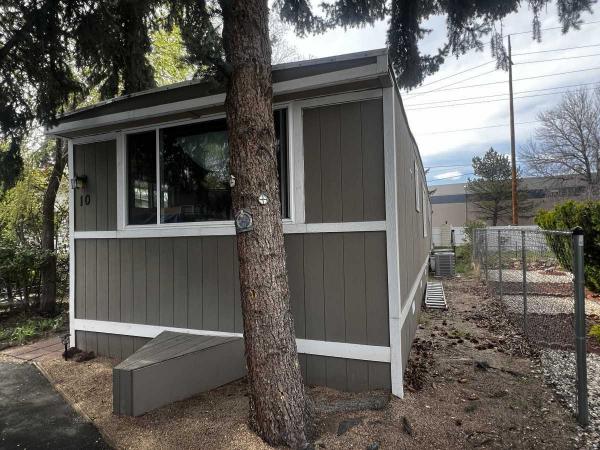 1972 FLEETWOOD Manufactured Home