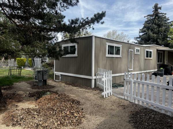 1972 FLEETWOOD Manufactured Home