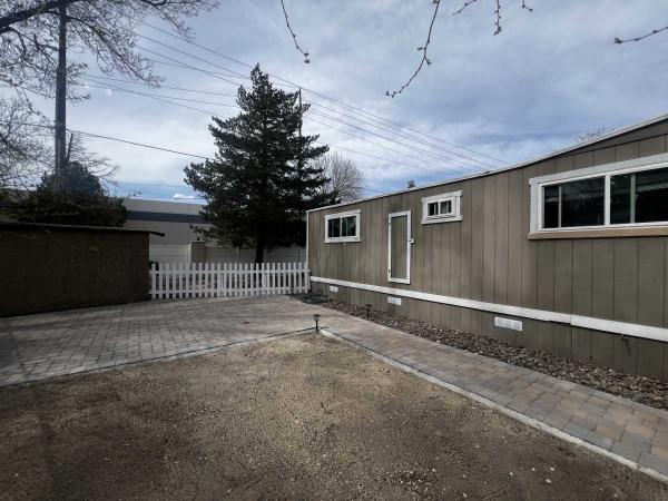 1972 FLEETWOOD Manufactured Home